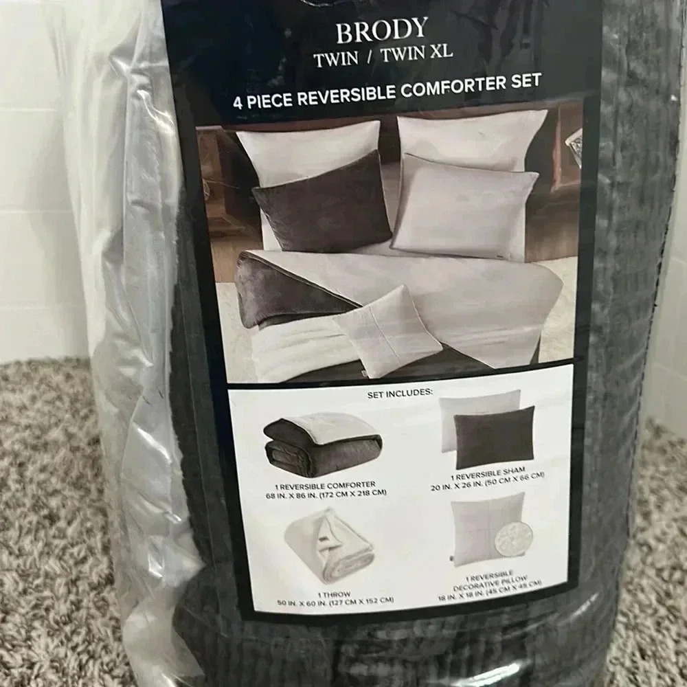 Ugg Brody Twin / Twin XL Comforter Set - Picture 12 of 12